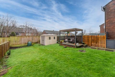 3 bedroom semi-detached house for sale, Blake Crescent, Guiseley LS20