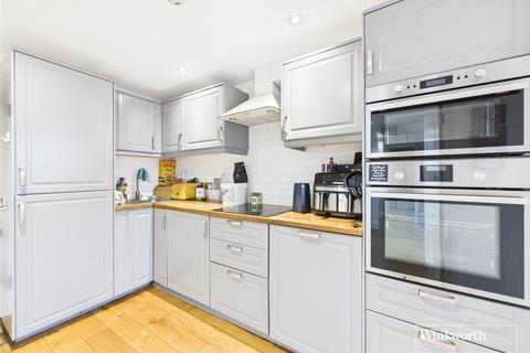 3 bedroom ground floor flat for sale, Renters Avenue, London NW4