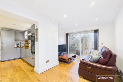 3 bedroom ground floor flat for sale, Renters Avenue, London NW4