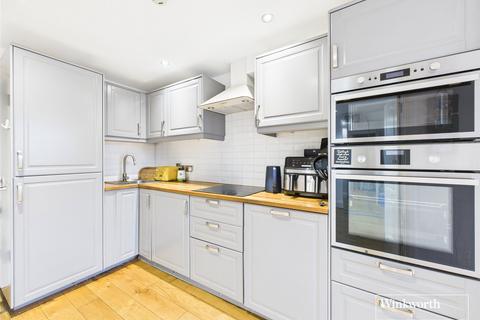 3 bedroom ground floor flat for sale, Renters Avenue, London NW4