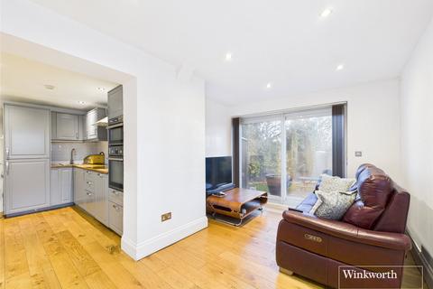 3 bedroom ground floor flat for sale, Renters Avenue, London NW4