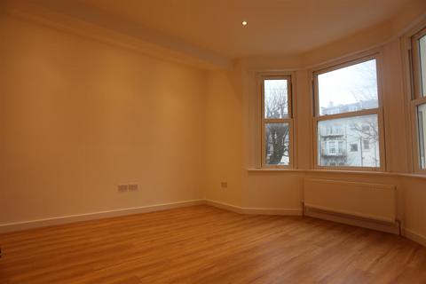 1 bedroom flat to rent, Seafield Road, Hove