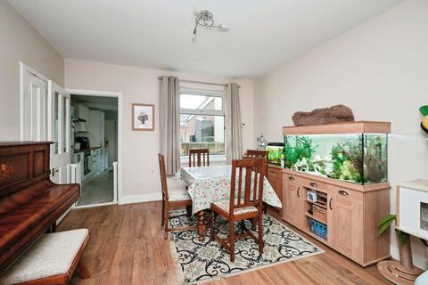 3 bedroom terraced house for sale, Godinton Road, Ashford, TN23 1