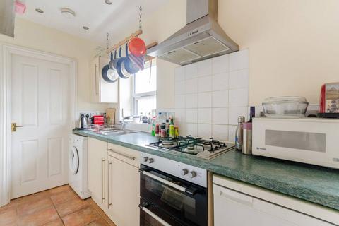 3 bedroom flat for sale, Gipsy Hill, Gipsy Hill, London, SE19