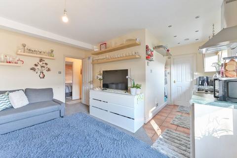 undefined, Gipsy Hill, Gipsy Hill, London, SE19