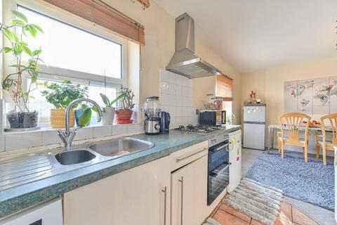 3 bedroom flat for sale, Gipsy Hill, Gipsy Hill, London, SE19