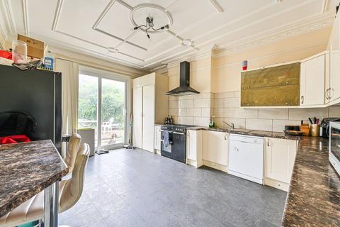 4 bedroom house to rent, Conyers Road, Streatham Park, London, SW16