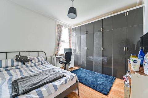 4 bedroom house to rent, Conyers Road, Streatham Park, London, SW16
