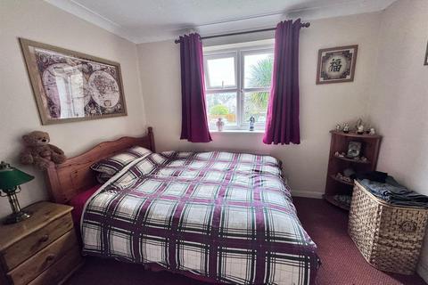 1 bedroom apartment for sale, Newport Road, Aldershot GU12