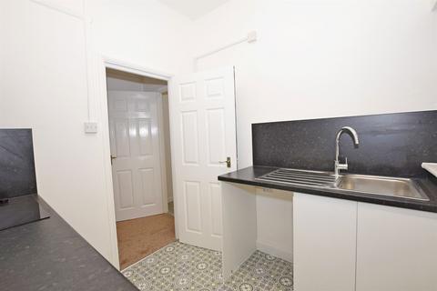 1 bedroom flat to rent, Aldwick Road, Aldwick Road, Bognor Regis, PO21