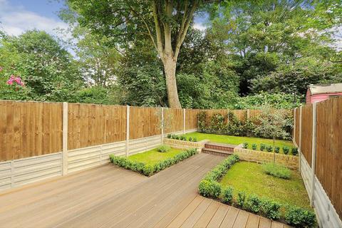 2 bedroom apartment to rent, Iverson Road, London, NW6