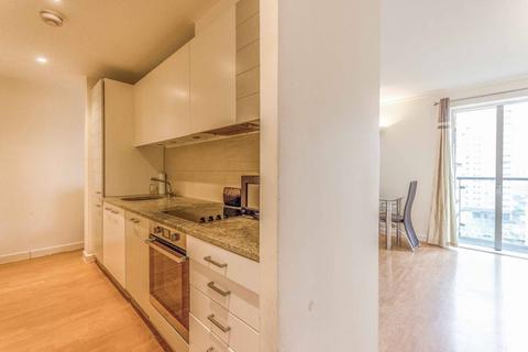 1 bedroom flat to rent, Seacon Tower, Docklands, London, E14