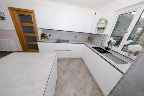 undefined, Bourtree Brae, Lower Largo, Leven