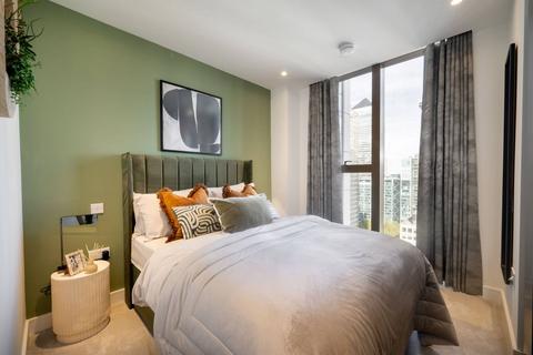 undefined, South Quay Plaza, Canary Wharf E14