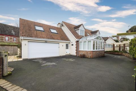 3 bedroom detached house for sale, Le Jardin De Devant, Grouville, Jersey