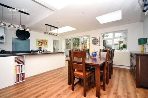 undefined, St. Clair Drive, Worcester Park, KT4