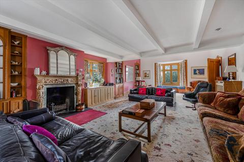 5 bedroom detached house for sale, Remenham Hill, Remenham, Henley-on-Thames, Berkshire, RG9