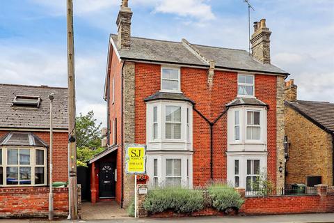 3 bedroom semi-detached house for sale, Western Road, Burnham-On-Crouch