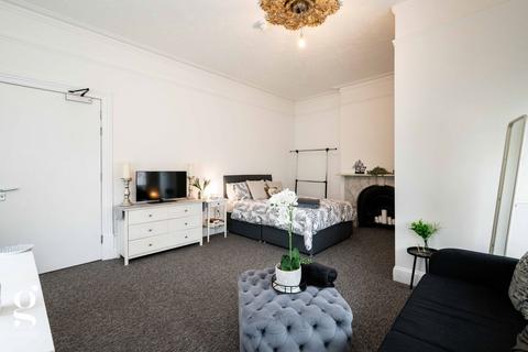 undefined, Large Ensuite Room in Shared House – Whitecross Road, Hereford