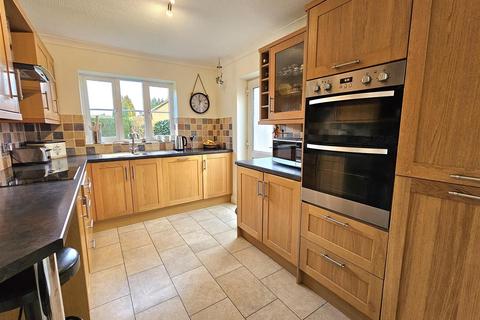 undefined, Appleton Way, Hucclecote