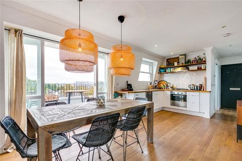 2 bedroom flat for sale, Pembridge Crescent, London W11