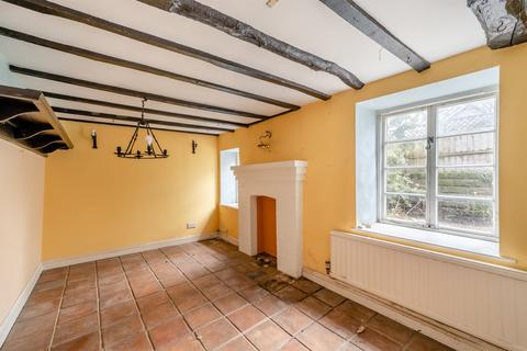 4 bedroom end of terrace house for sale, Twyn Square, Usk