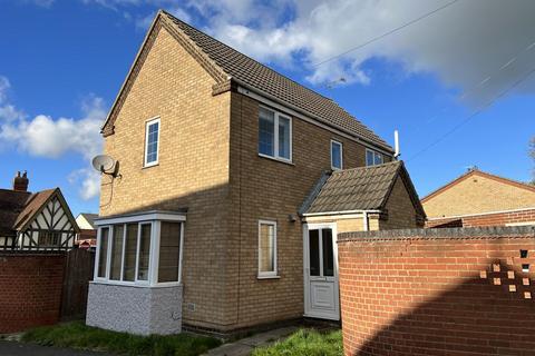 3 bedroom detached house to rent, Walker Manor Court, Lutterworth LE17