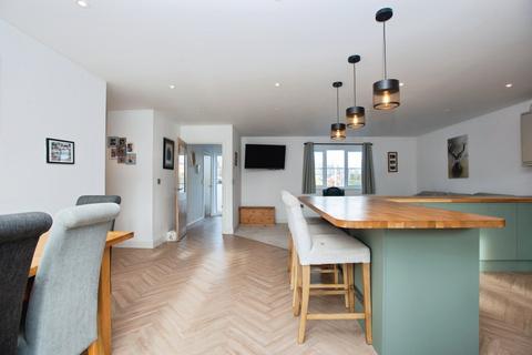 3 bedroom detached bungalow for sale, 11 Long Park Drive, Bradworthy EX22