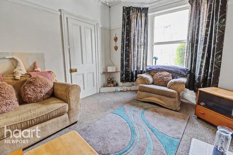 3 bedroom terraced house for sale, Gibbs Road, Newport