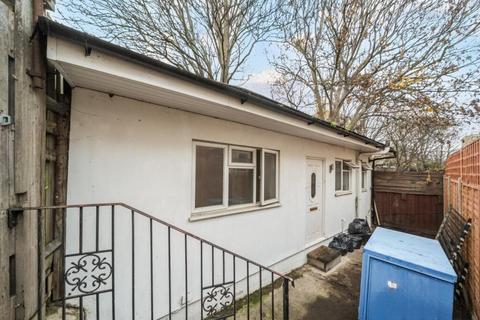 undefined, London SE6