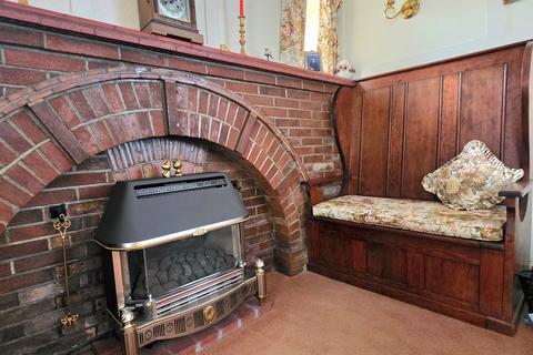 4 bedroom detached house for sale, Livermead, Torquay
