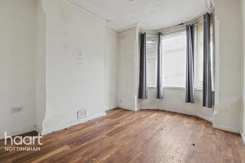 4 bedroom terraced house for sale, Arno Avenue, Forest Fields, Nottingham