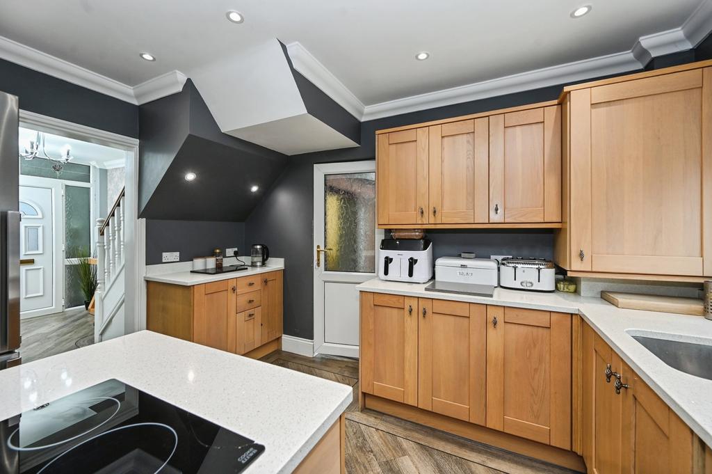 Kitchen/Dining