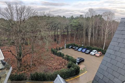 undefined, Monument Road, Woking GU21