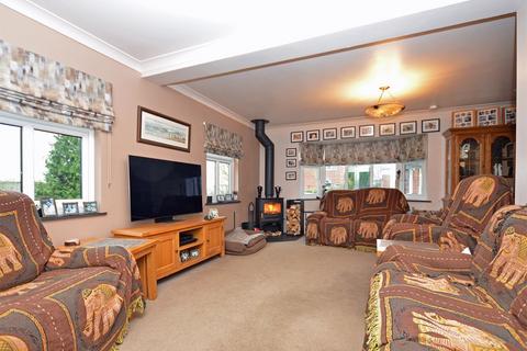 3 bedroom detached bungalow for sale, Orange Row Road, King's Lynn PE34