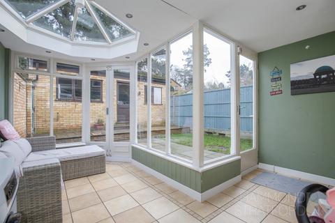 3 bedroom semi-detached house for sale, Leng Crescent, Eaton