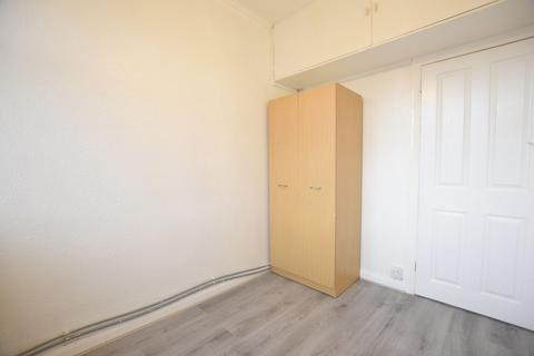 undefined, High Road, Romford, RM6