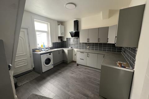 2 bedroom terraced house for sale, Broadfield Road, Reddish