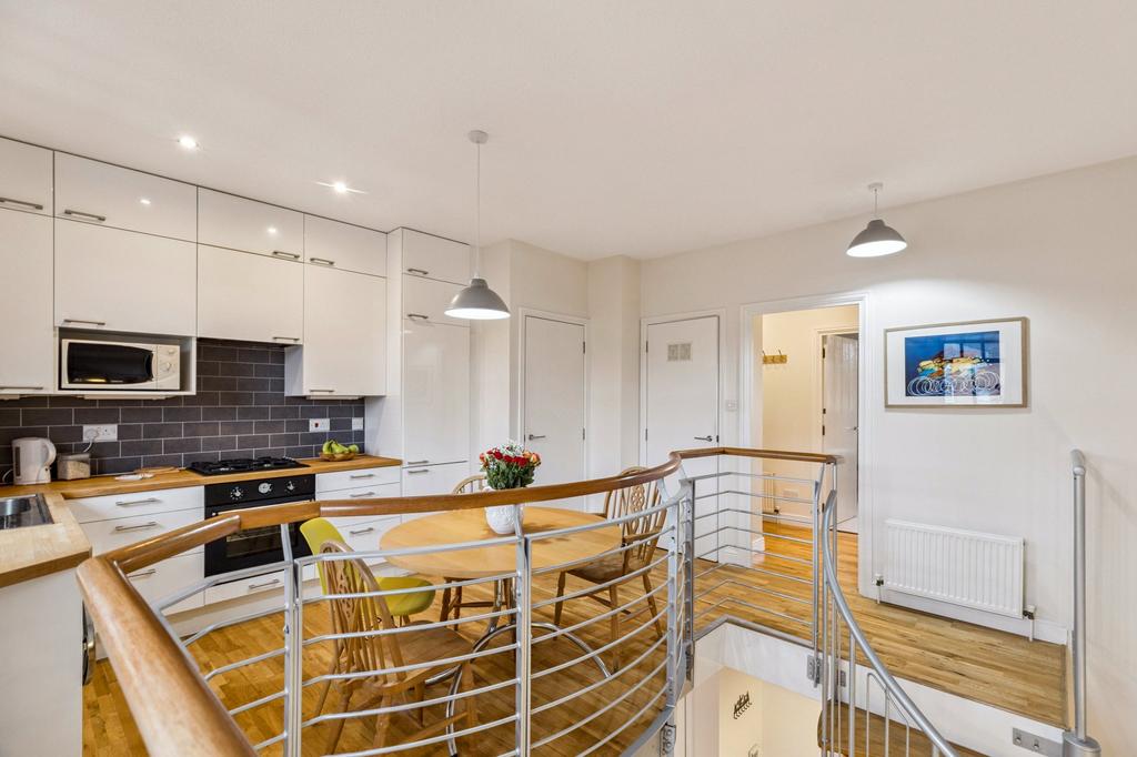 Kitchen/Dining