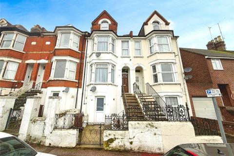 1 bedroom terraced house to rent, Rochester Street, Kent ME4