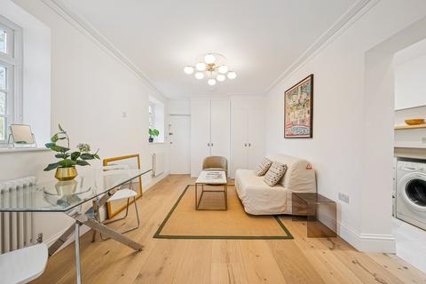 undefined, Crondace Road, London SW6