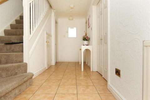 4 bedroom detached house for sale, Greenhill Place, Huyton, Liverpool