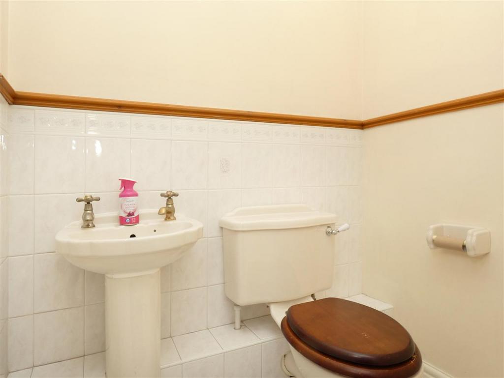 Ground Floor WC