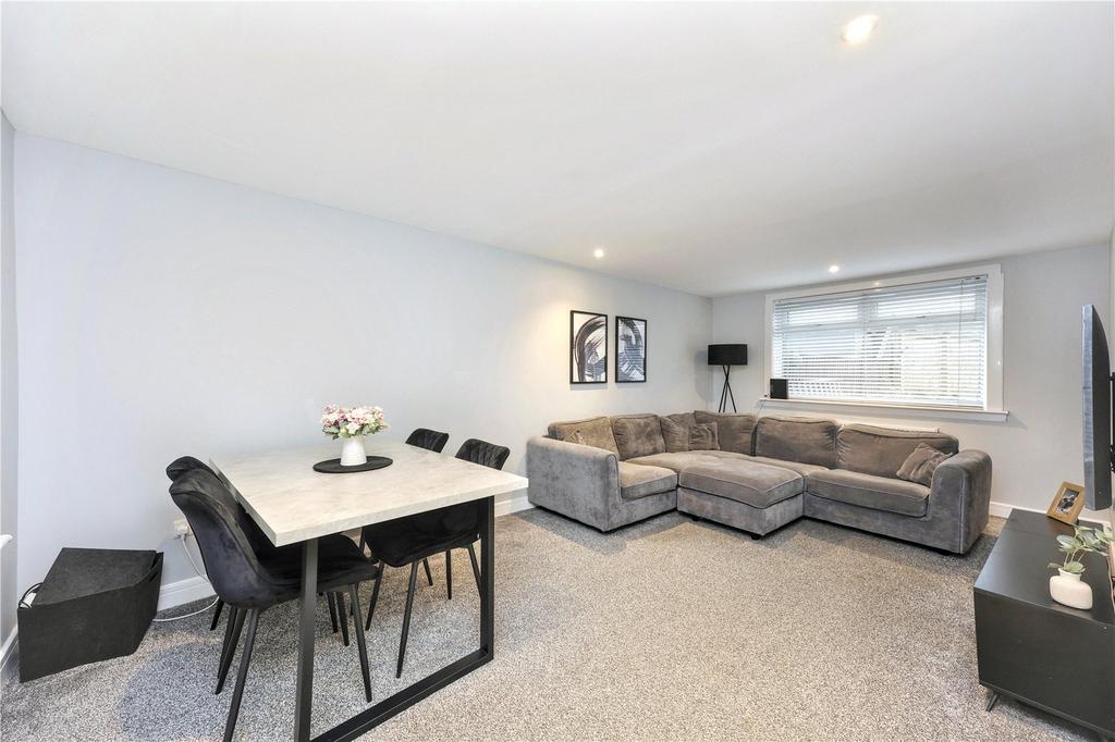 Living/Dining Room