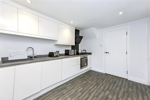 3 bedroom terraced house for sale, Bilsland Road KY6