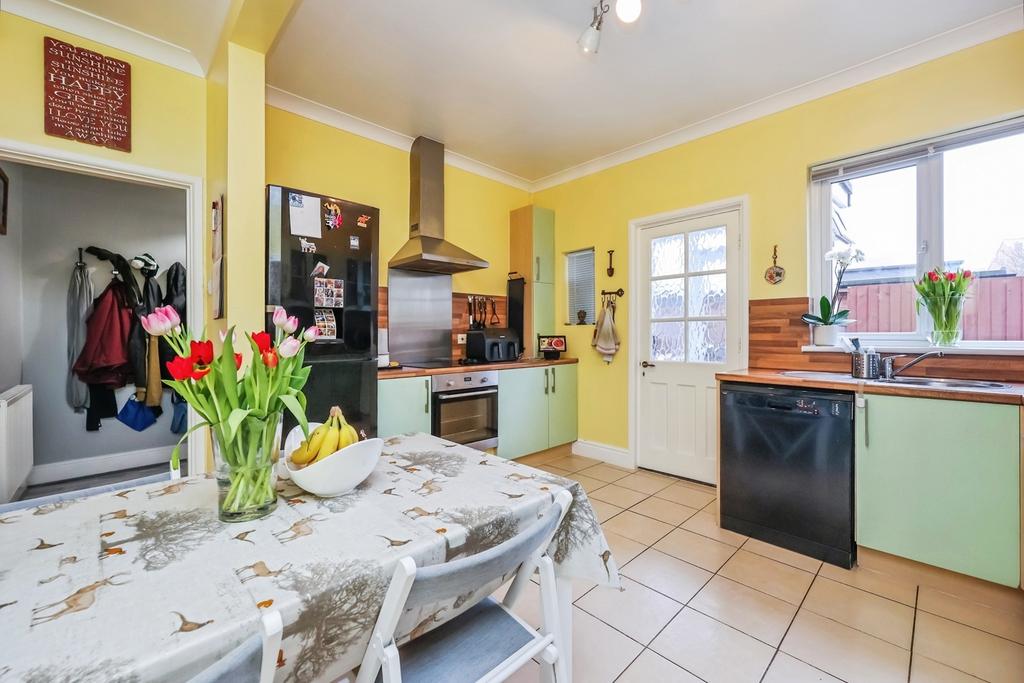 Dining Kitchen