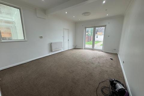 undefined, Sutton Road, Hounslow TW5