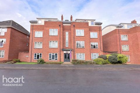 1 bedroom flat for sale, Courtlands, Maidenhead