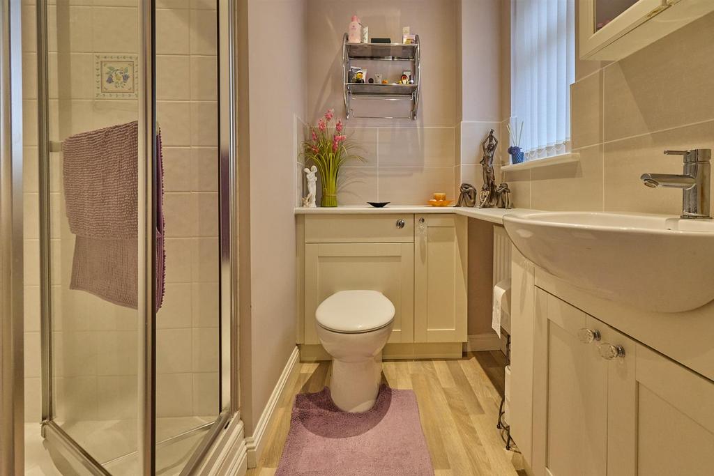 En Suite Shower Room