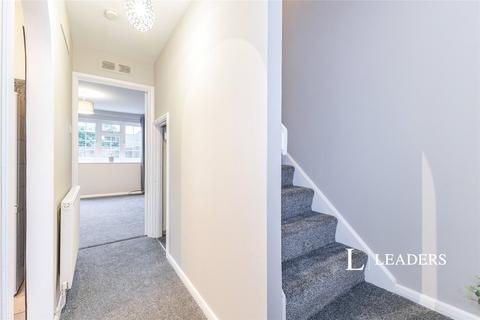undefined, Finnart Close, Weybridge, Surrey, KT13
